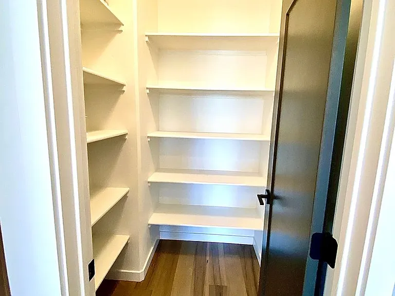1274 E Echelon Ridge Ln — Photo 15