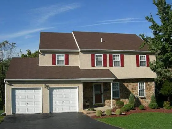 2355 Heather Ln photo 1