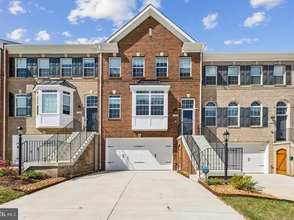 15207 Ballerina Loop, Woodbridge, VA 22193