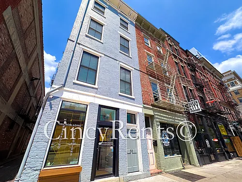 36 W Court St Photo 1