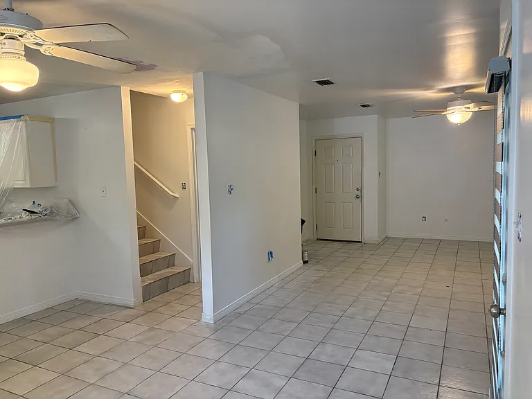 2279 Wallace Cir — Photo 6