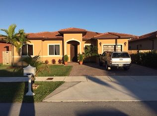 18253 SW 152nd Pl, Miami, FL 33187