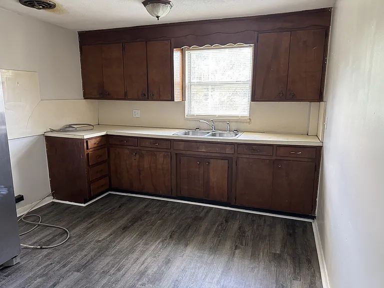 325 Centura Dr — Photo 9