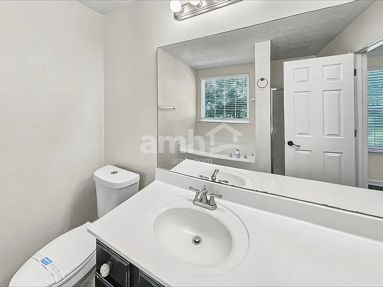 218 Wild Flower Ln — Photo 12