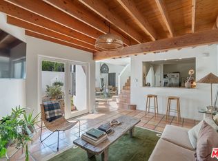 29221 Heathercliff Rd APT 2, Malibu, CA 90265