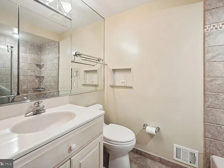 12904 N Commons Way — Photo 20