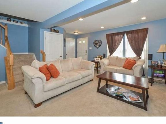 2nd image of 3433 Westview Dr