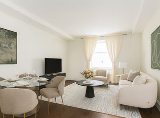 100 W 58th St APT 8E, New York, NY