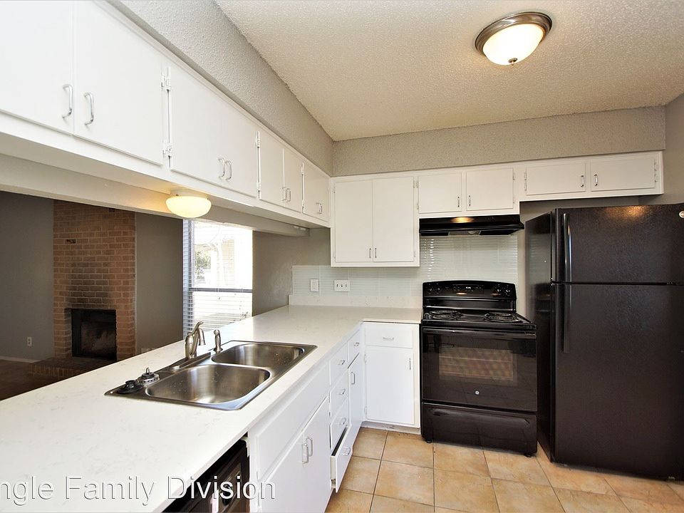 1st image of 8109 Dunn St #A