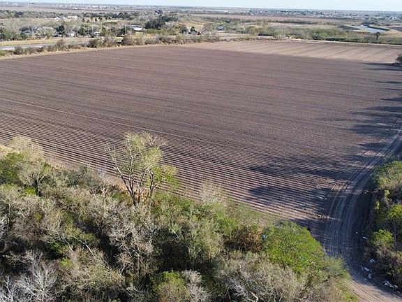 2nd image of S Capisallo Rd