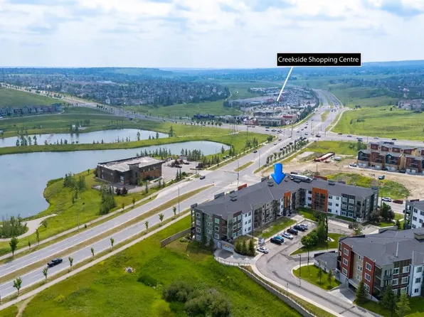4 W Sage Hill Ter NW #7, Calgary, AB T3R 0W4