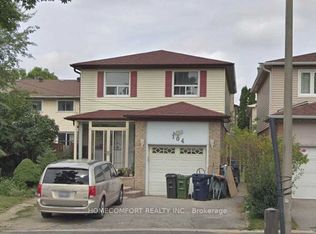 104 Dunmail Dr, Toronto, ON M1V 1J5