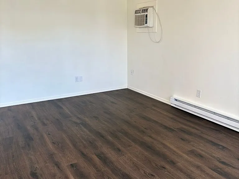 39 E Westview Ave — Photo 3