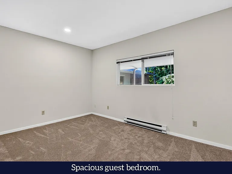 14435 NE 40th St #B201 — Photo 17