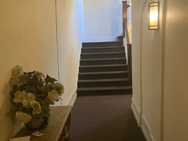 1738 Pine St #3A — Photo 15