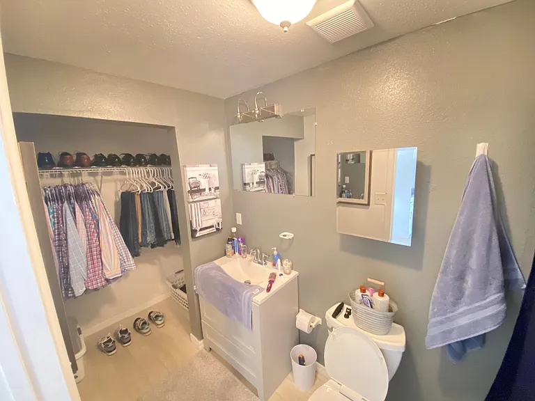 3013 W Union St — Photo 4