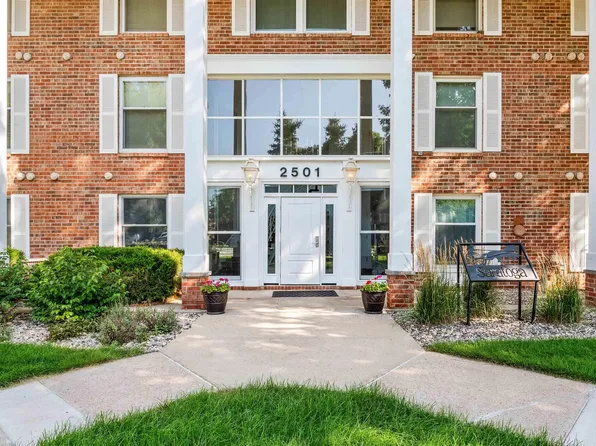 2501 S Kiwanis Ave APT 301, Sioux Falls, SD 57105