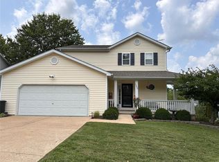 1209 Deer Run Dr, Washington, MO 63090