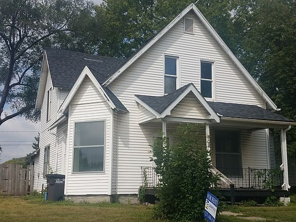 2nd image of 908 N Franklin St