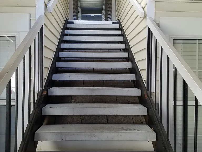 921 Westhaven Dr — Photo 22
