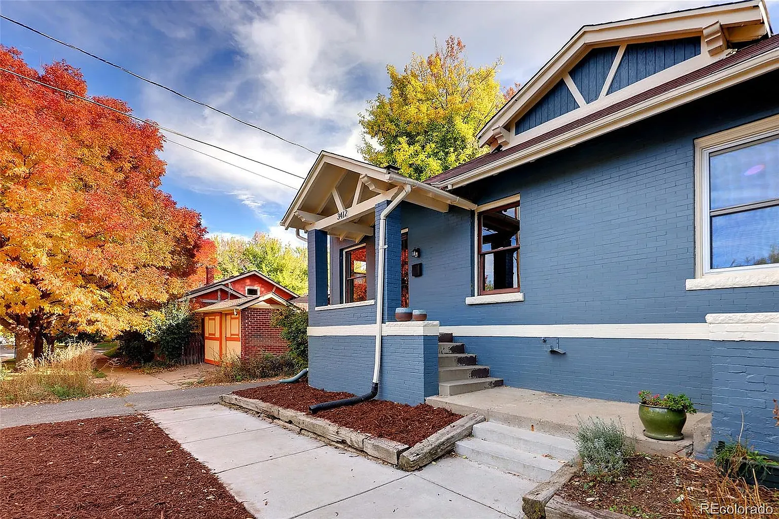 2 bed, 1000 sqft, $3,000 — Photo 3