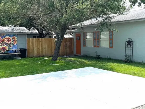 3509 Larry St, Rowlett, TX 75088