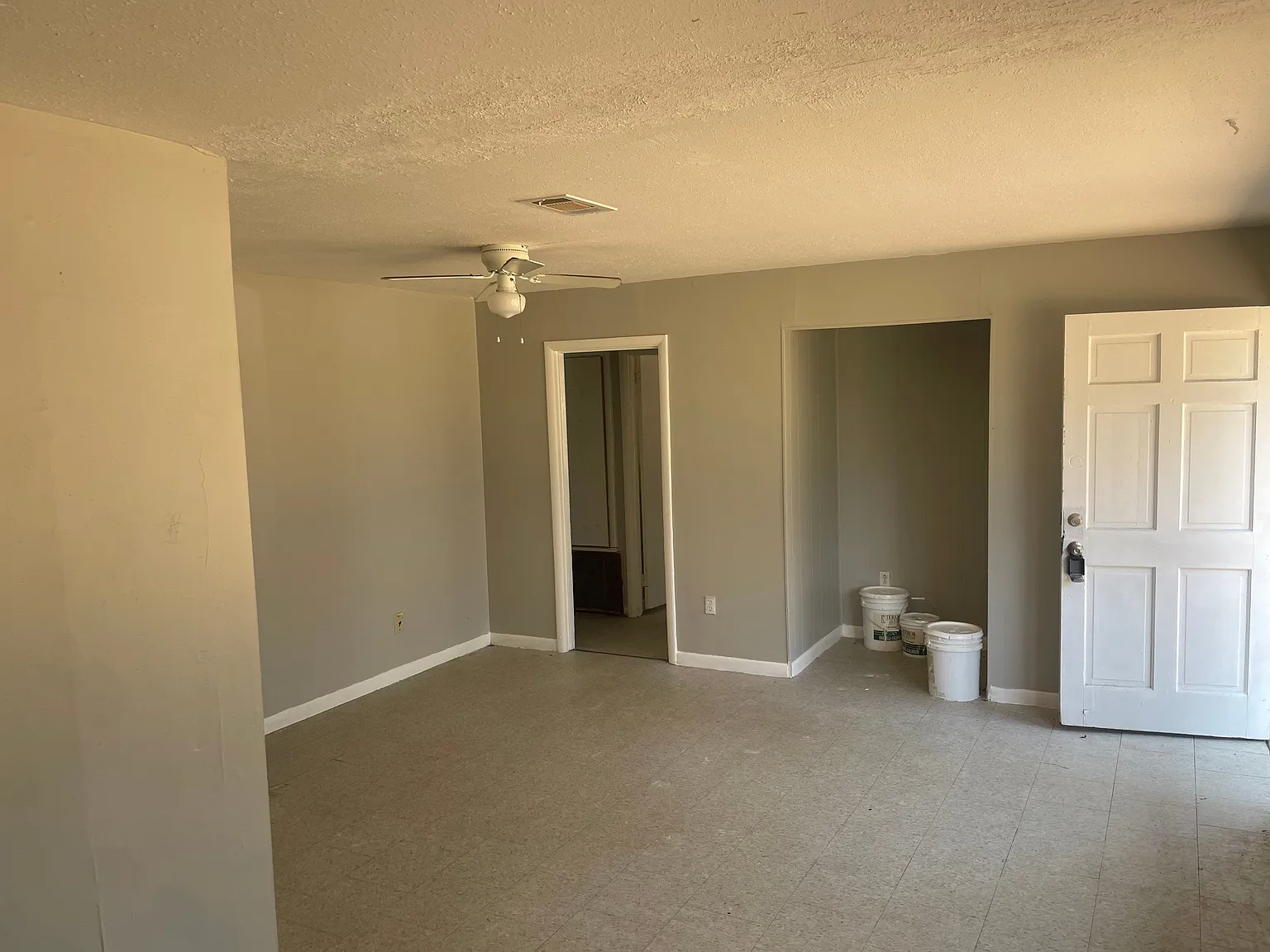2849 Engleside Drive - 1 — Photo 4