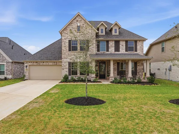 208 Peninsula Point Dr, Montgomery, TX 77356