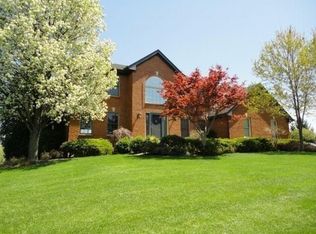 2339 Pinebrook Ln, Springboro, OH 45066