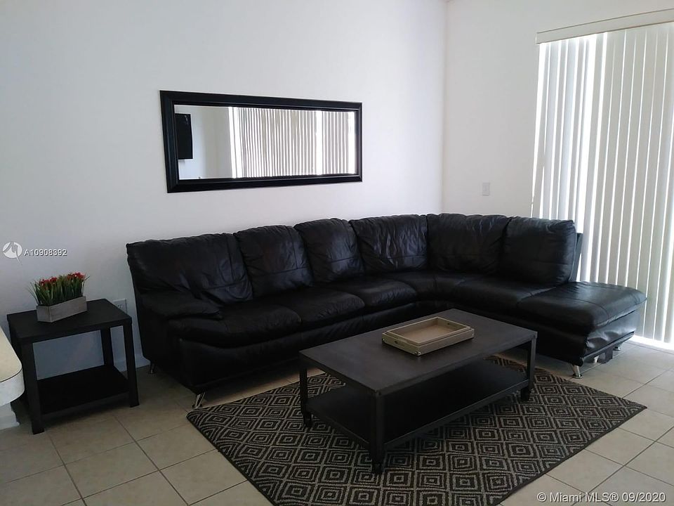 1st image of 2568 Maneshaw Ln #2568