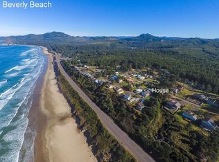 11458 NE Avery St, Newport, OR