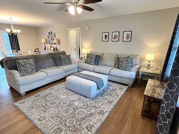 3rd image of 2665 Old Alabama Rd