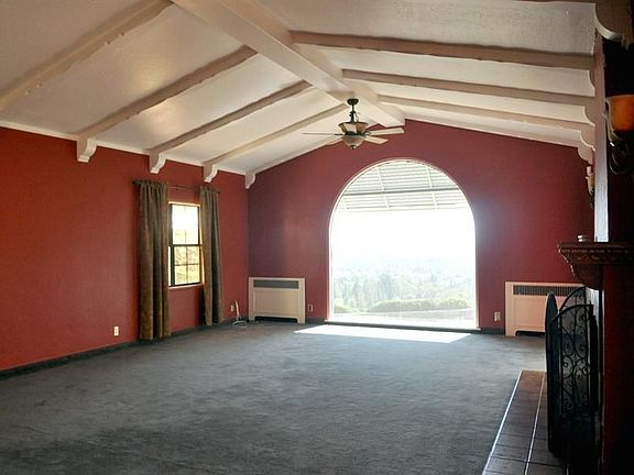 4th image of 11241 Chula Vista Ave