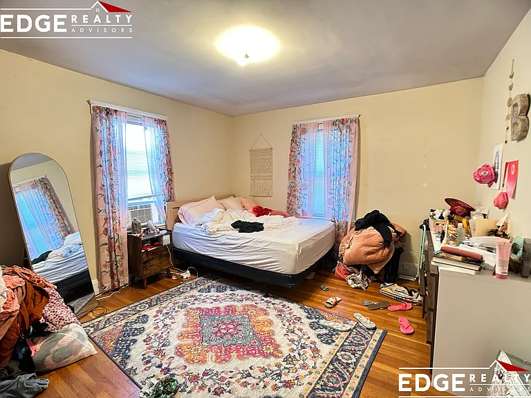 292 Foster St #2 — Photo 4