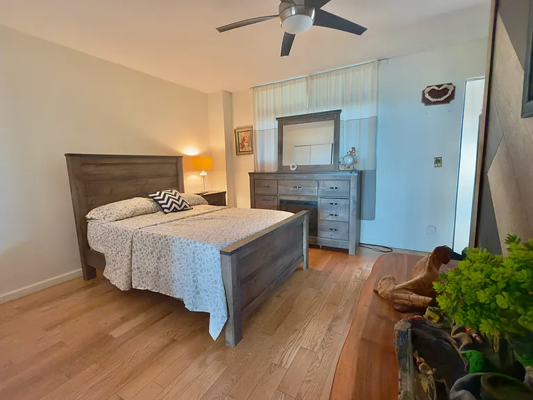 830 Shore Rd #2S — Photo 2
