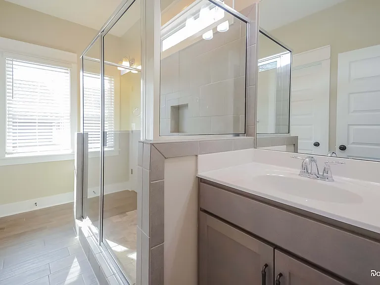 3942 Crest Lndg — Photo 9