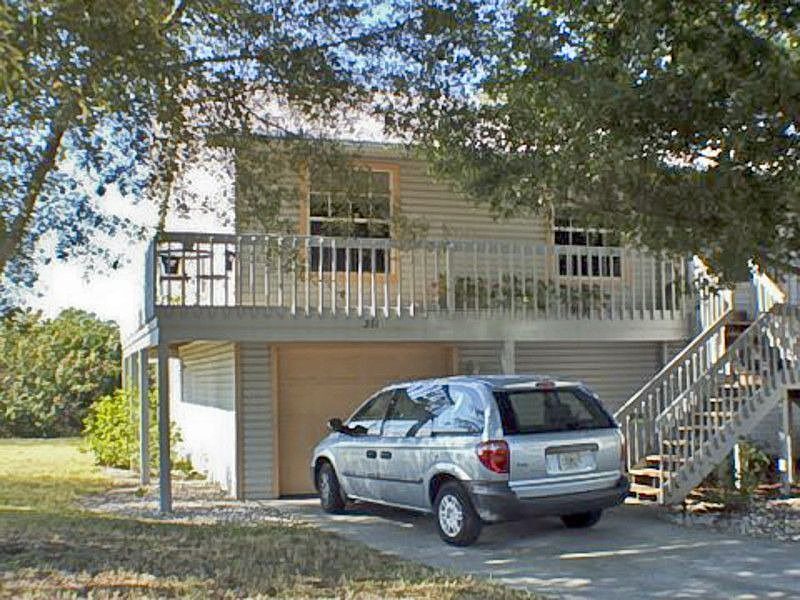 1st image of 551 Oceanside Ct