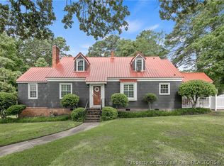 815 Winston Ave, Fayetteville, NC 28303