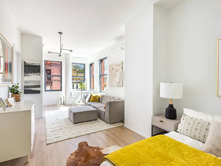 955 Sterling Pl #616 — Photo 6