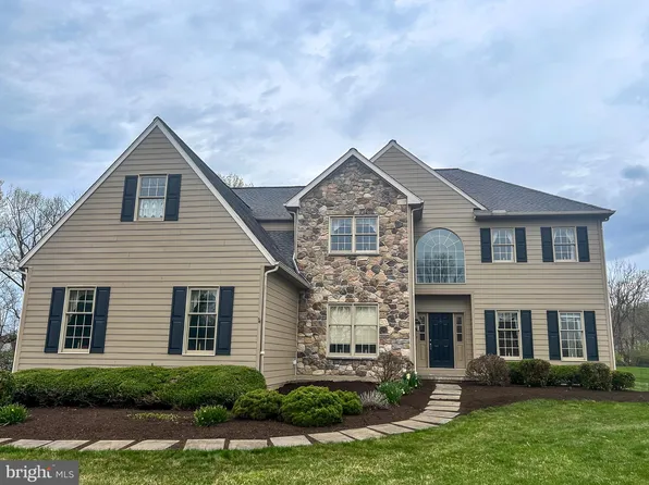 118 Aspen Dr, Downingtown, PA 19335