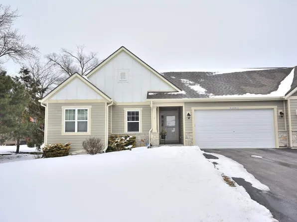W144N4834 Stone DRIVE #D, Menomonee Falls, WI 53051