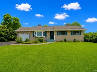33 Magnolia Dr, Wappingers Falls, NY 12590