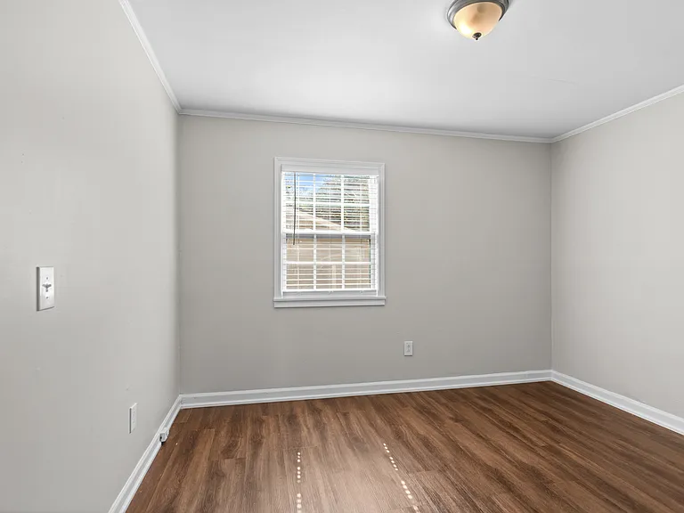 1380 Plaza Ave SW — Photo 21