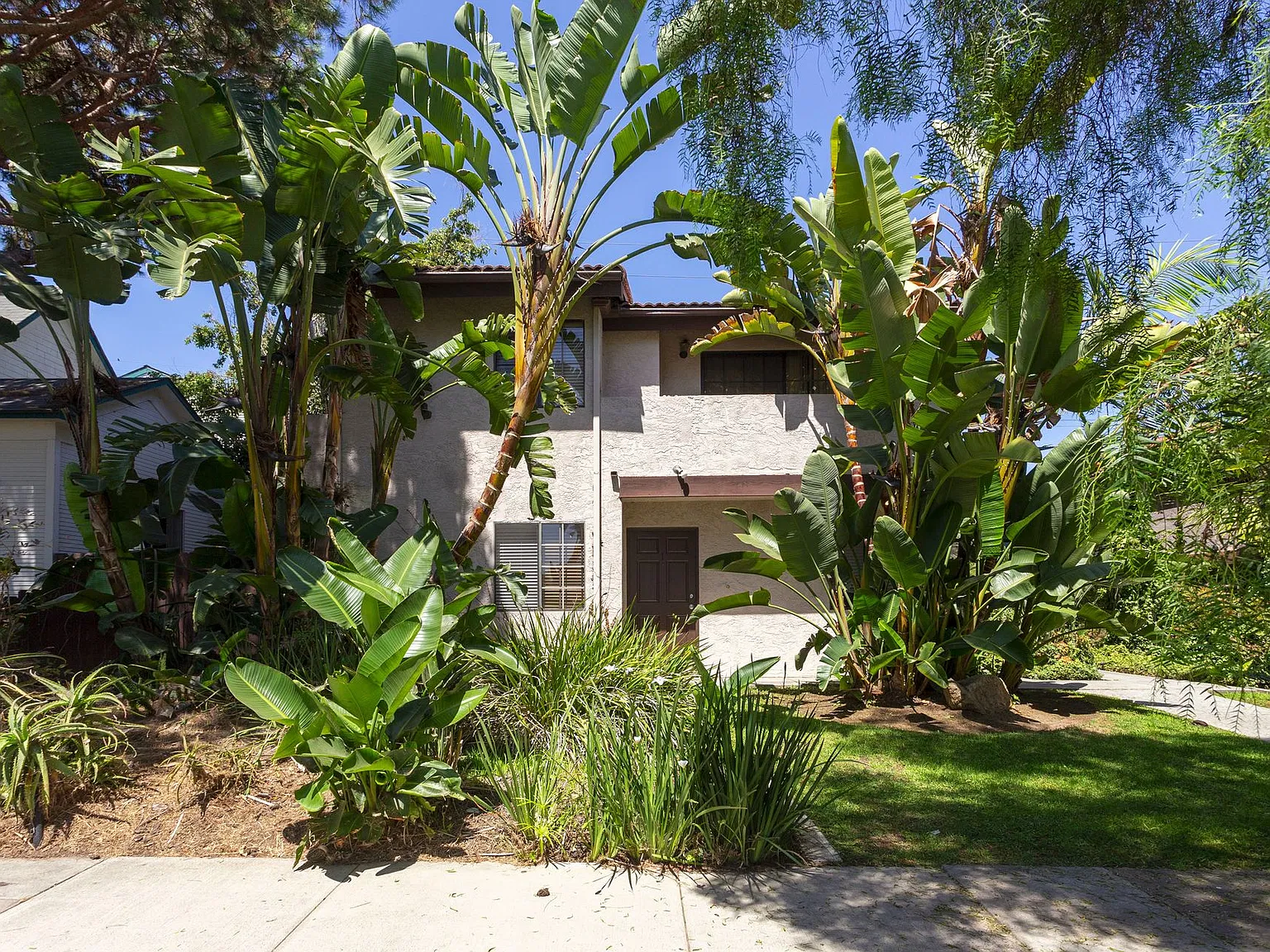1736 Hornblend Street — Photo 1