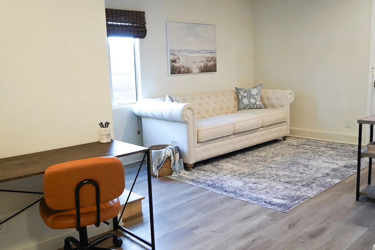 1 bed, 1.0 bath, $3,588 — Photo 2