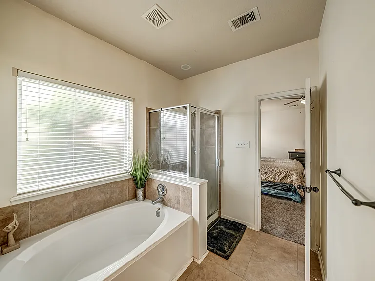 5022 Colony Hurst Trl — Photo 21