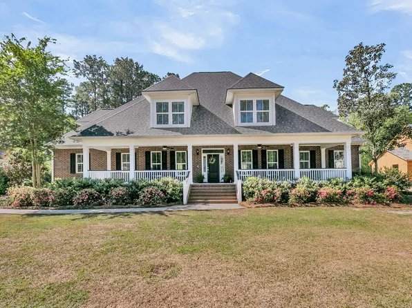 1006 King Mountain Dr, Summerville, SC 29483