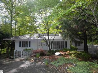 207 Waterford Dr, Seneca, SC 29672