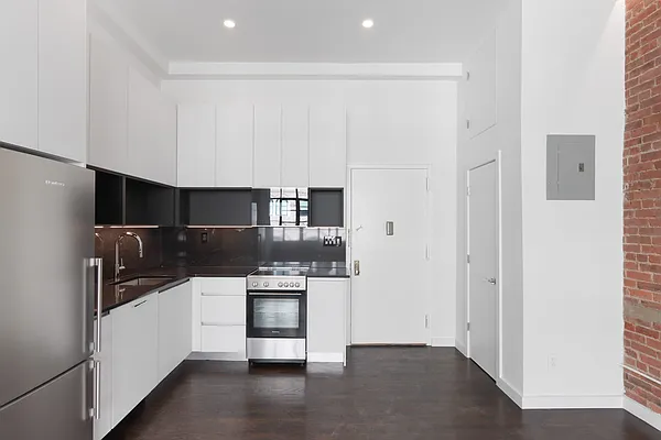 Rented by Brighton Management | media 5