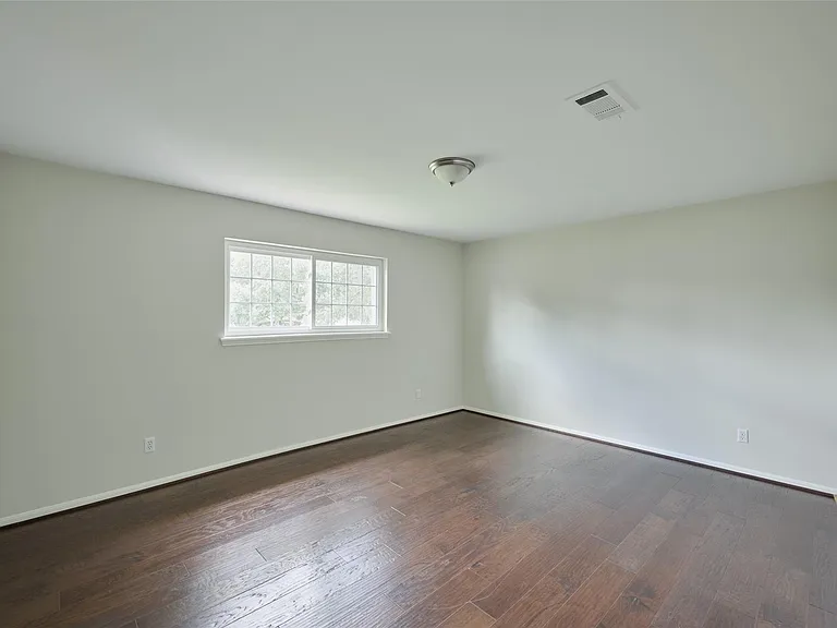 12402 Stafford Springs Dr — Photo 29